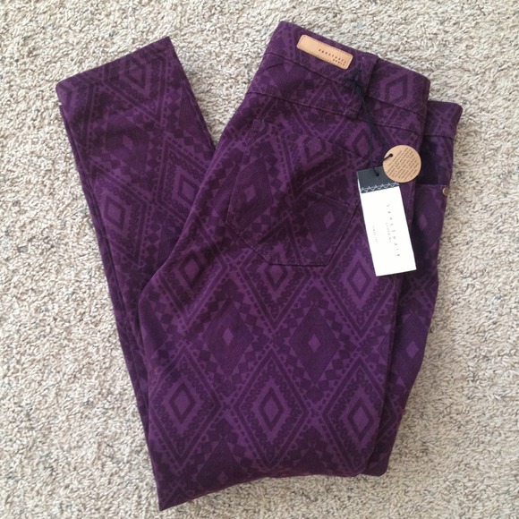 🆕💟Sanctuary patterned skinnies