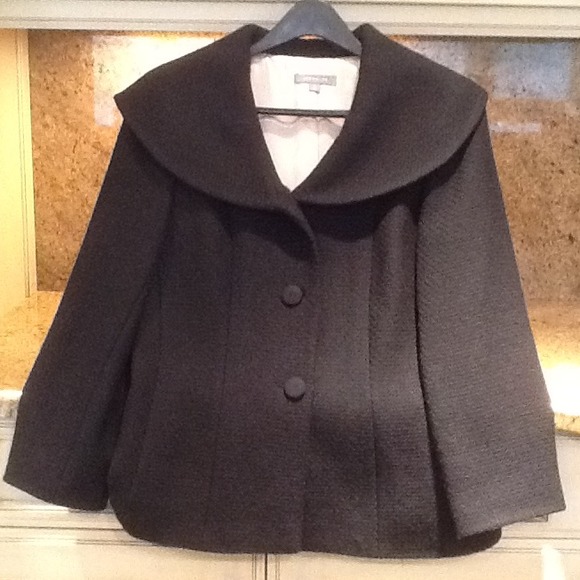 SOLD@rockstarluv 🎂 Ann Taylor Wide Collar Jacket