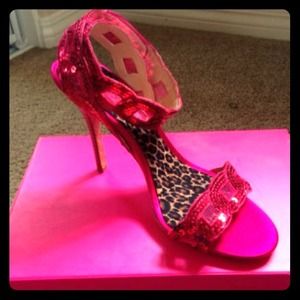 🎀Betsey Johnson Judson Heels🎀 best offer