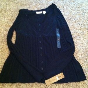 🔴Sold 🔴Sweater bundled for @saupont