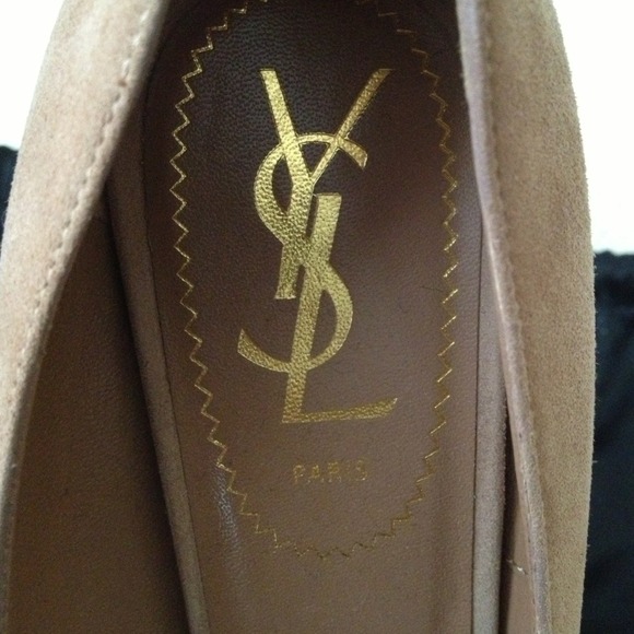 🚫sold🚫Yves Saint Laurent nude/tan Trib too - Picture 2 of 4