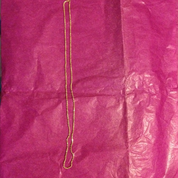 ✨PRICE REDUCED✨ 10k necklace