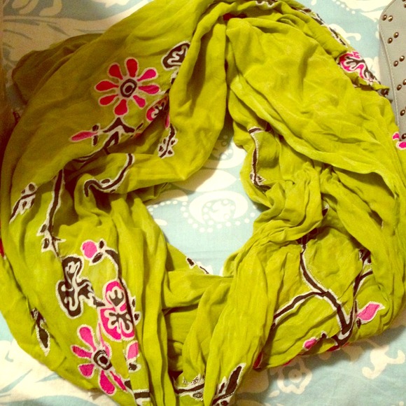 Scarf/wrap