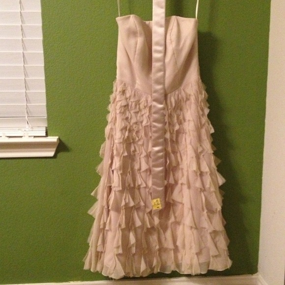 White House black market Dresses & Skirts - REDUCED!! White House black market ruffle dress.