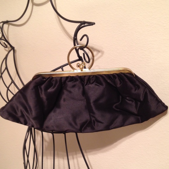 Vintage clutch