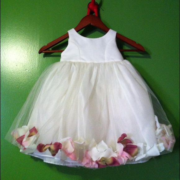 Lil grl dress