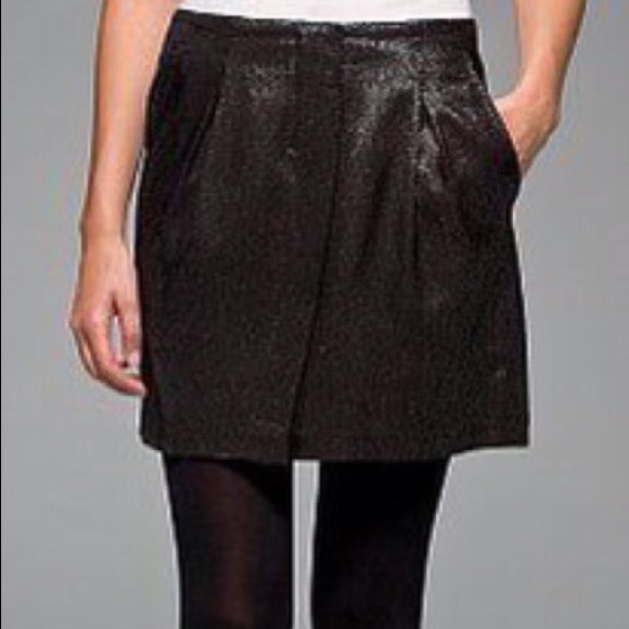 Vince Metallic Pleated Skirt - Picture 4 of 4