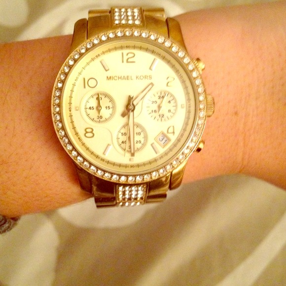 Sold!! Michael Kors all gold crystal band watch - Picture 1 of 4