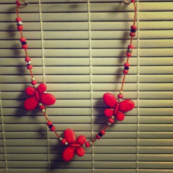 Jewelry - Necklace