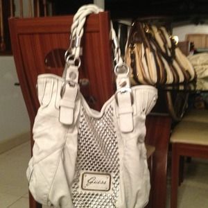Oversized white Guess bag