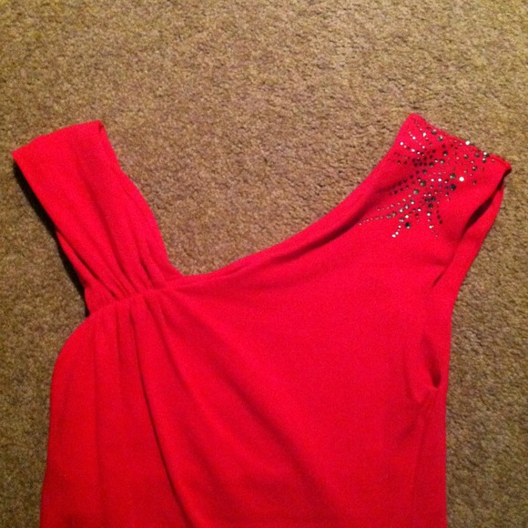 Sold in bundle for @gnbrown Express pink top - Picture 2 of 3