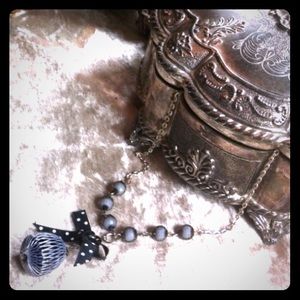 🌟HP🌟necklace black bead & polkadot bow on chain