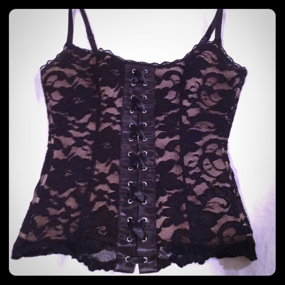 *REDUCED* Lace corset *worn twice*