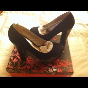 Qupid Pumps👠👠👠