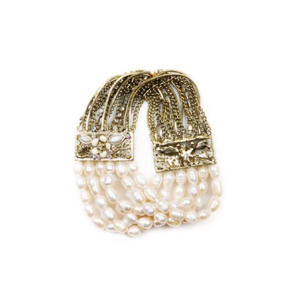 SOLD OUT DARA BRACELET SOLD OUT