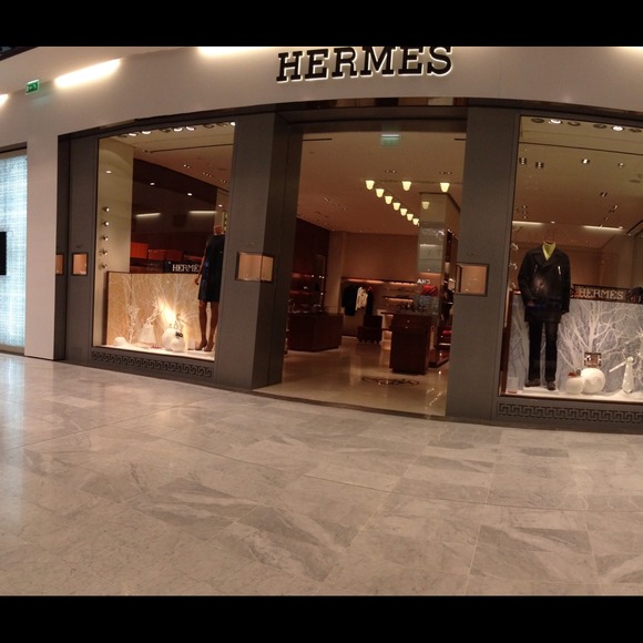 In Paris... - Picture 2 of 4