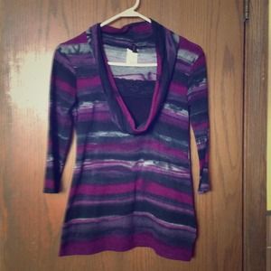 3/4 sleeve blouse w/black cami connected