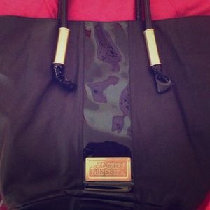 Badgley Mischka brand new only worn once. $300