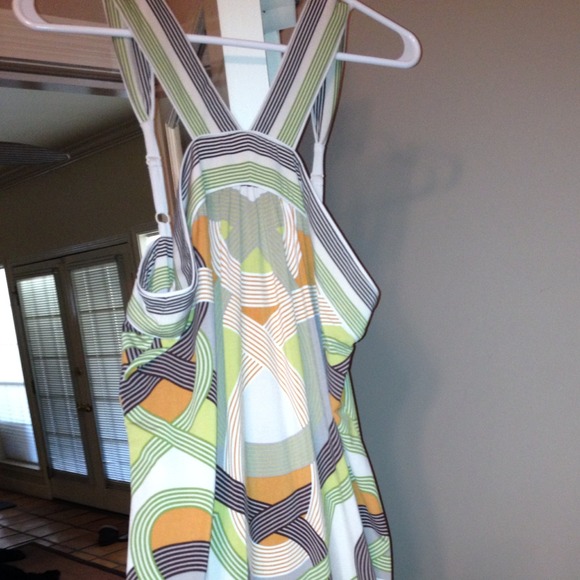 BCBG Max Azria matte jersey dress. NWT 75.00. - Picture 3 of 3