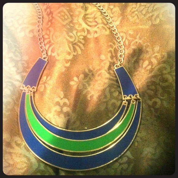 REDUCED!!!!! Modern color block necklace