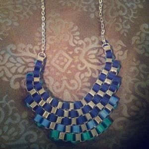 🚩REDUCED!!! 🚩Color block necklace