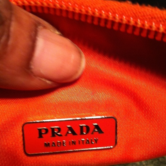 ❌SOLD❌Authentic Prada purse with dust bag - Picture 3 of 3
