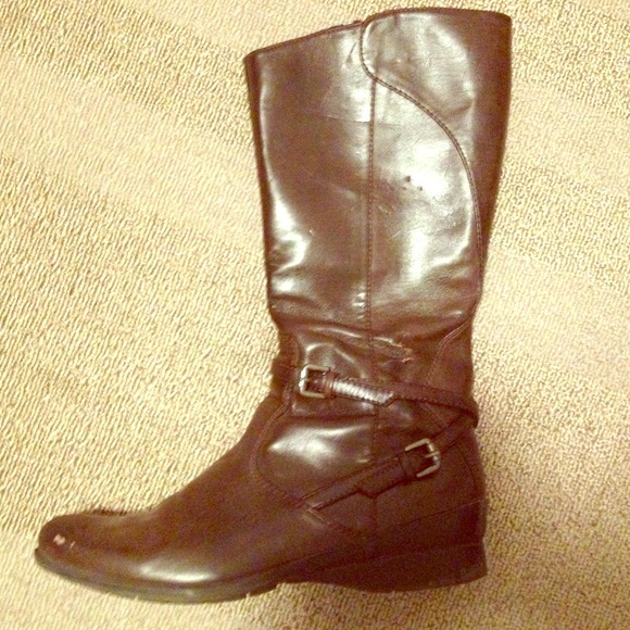 Brown Nine West leather boots