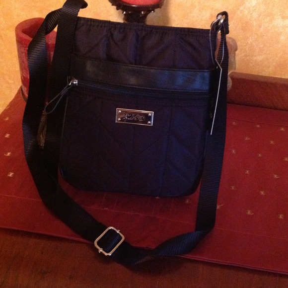 IZOD Crossbody