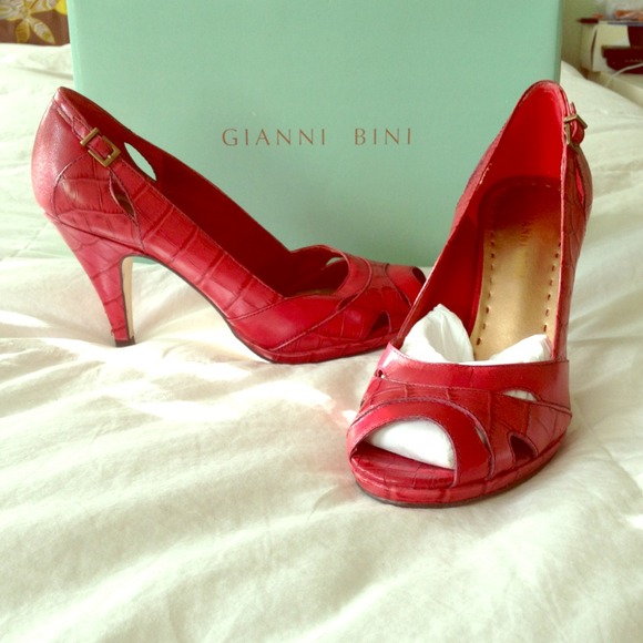 Gianni Bini red dress shoes and G by Guess