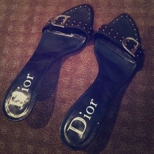 Dior slides
