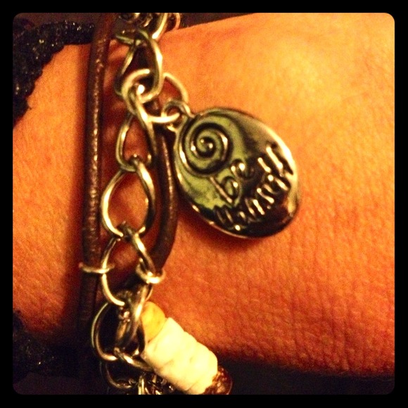 Jewelry - Be Yourself bracelet