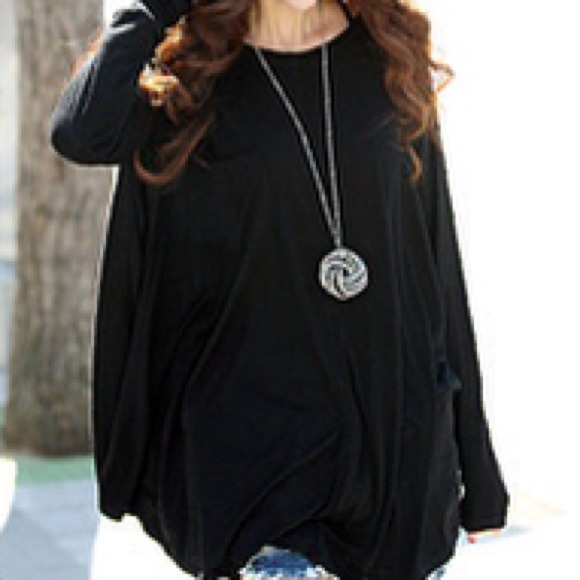 Sweaters - Oversized black blouse