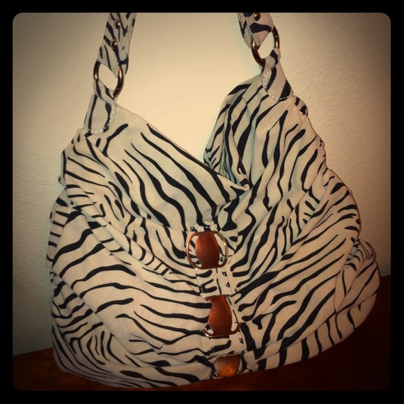 🚫SOLD🚫Tiger Stripe Purse