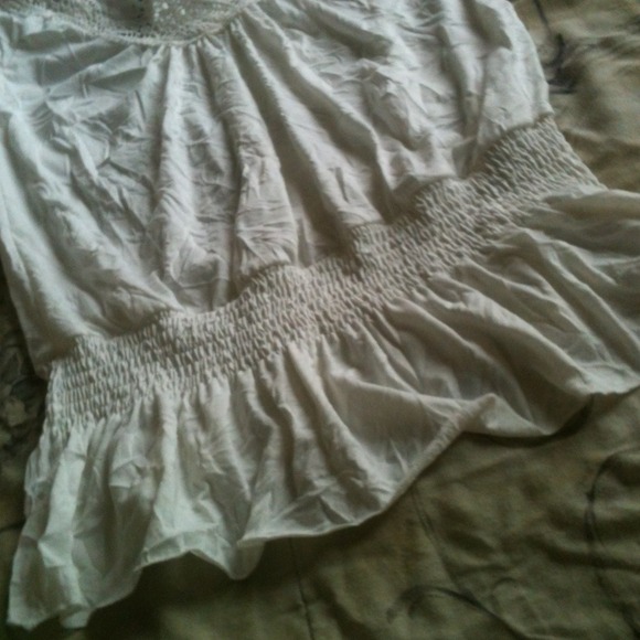 Shirt - Picture 2 of 2