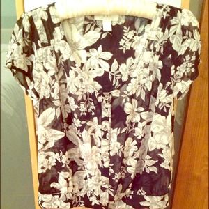 FREE BRAND NEW Black & white sheer floral top