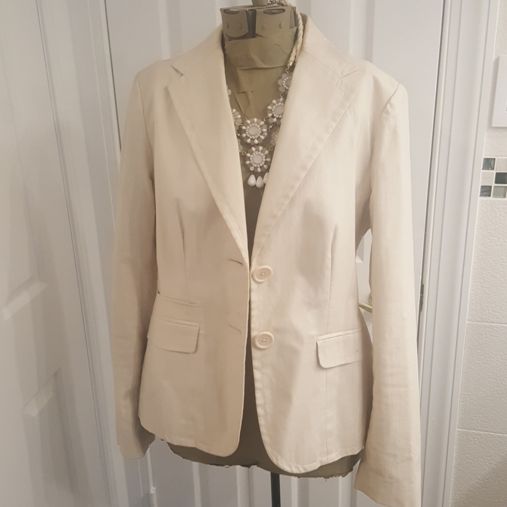 Cream blazer