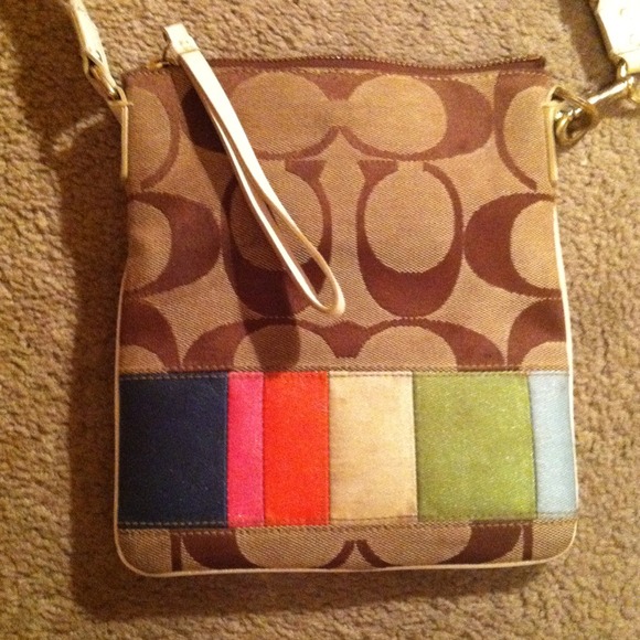 2 yr old coach. Almost brand new. Used twice. - Picture 2 of 4