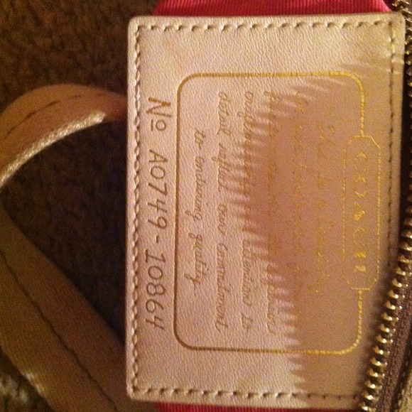 2 yr old coach. Almost brand new. Used twice. - Picture 3 of 4