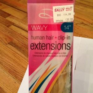 Sally Beauty Wavy 14" Hair Clip-In Extensions