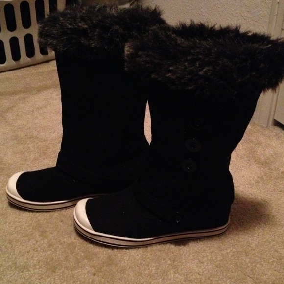 NEW ROXY Boots