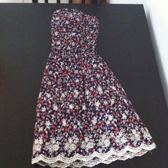 floral blue dress
