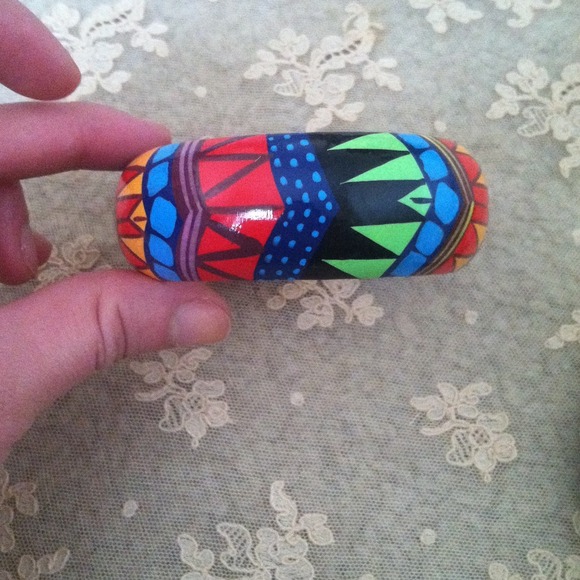 4 Bangles - Picture 2 of 4