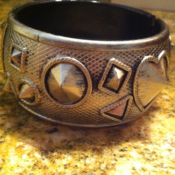 Thick gunmetal bracelet