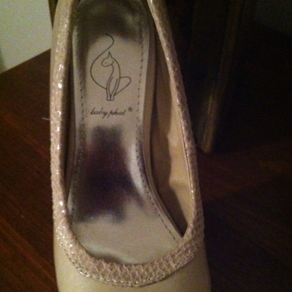 Baby phat size 6 NEVER worn