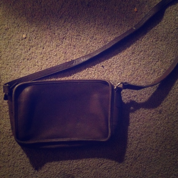 Coach purse - Picture 1 of 3