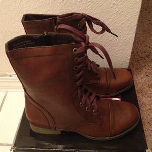 Granny Lace Up Boots