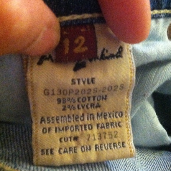 $70 OBO "A" Pocket 7 For All Mankind Jeans - Picture 3 of 4