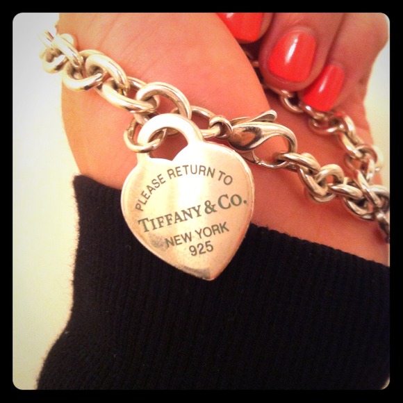 SOLD!!! Tiffany and Co. Charm bracelet with charm