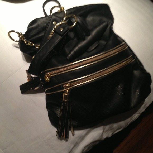 Rampage cross body