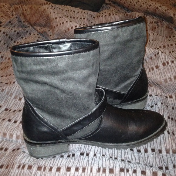 Boots - Picture 2 of 2